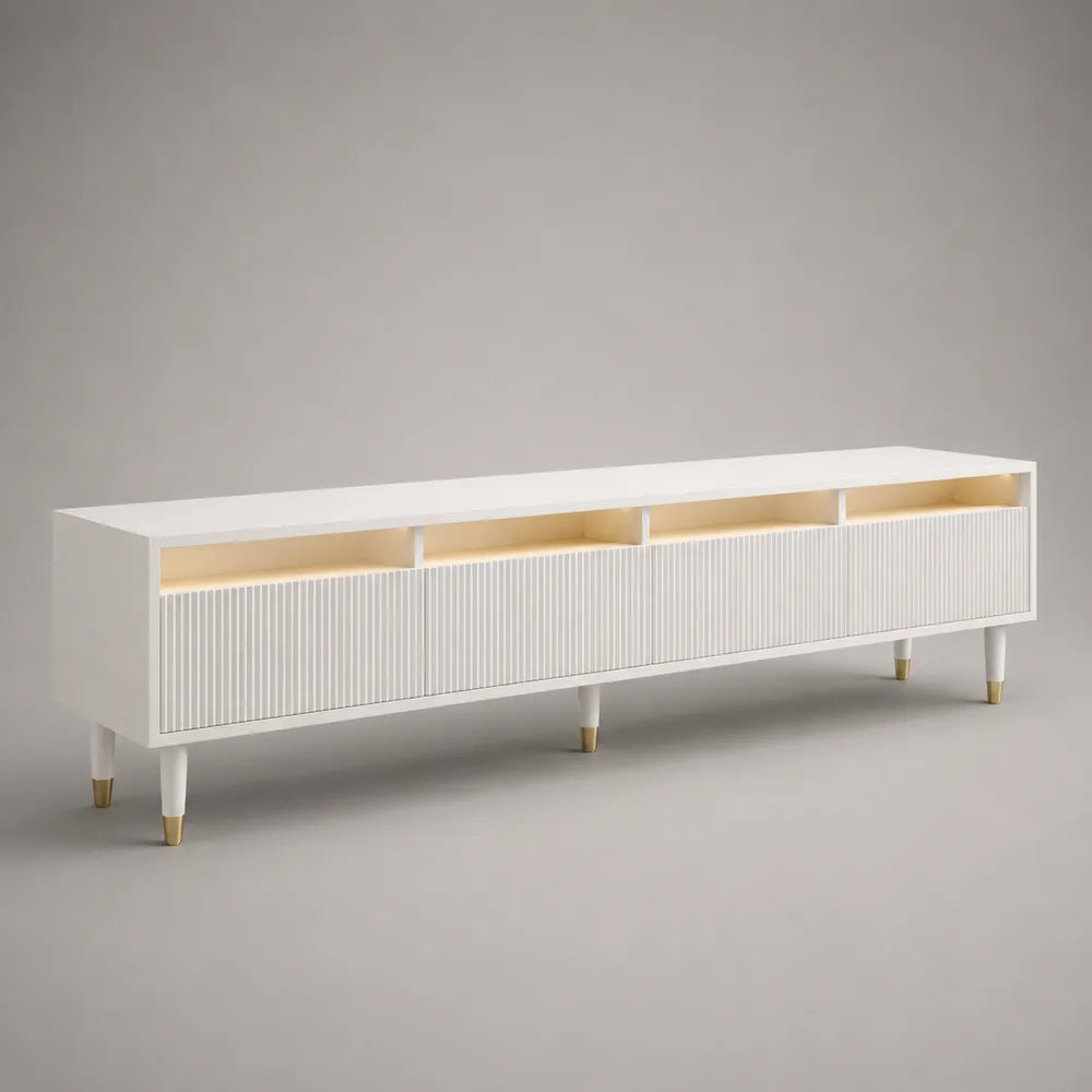 Mobile TV rettangolare in MDF bianco con ante a doghe verticali vani aperti e gambe rialzate 240 x 38 x 45 cm
