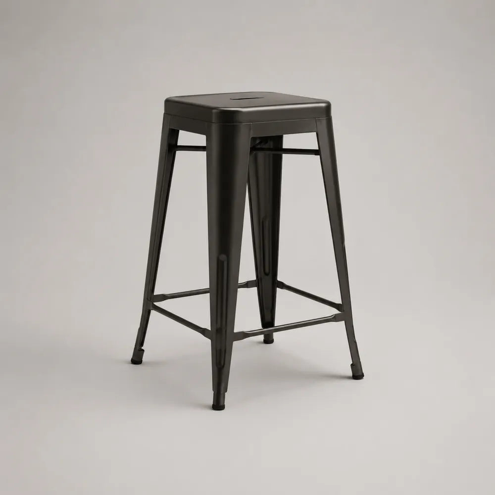 Sgabello da bar in acciaio verniciato nero con seduta quadrata e poggiapiedi 40 x 40 x 75 cm